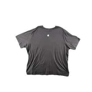 Apple Employee Tee “Siri, How Do I Get Coffee Stains Out of a T-Shirt?” Grey 3XL